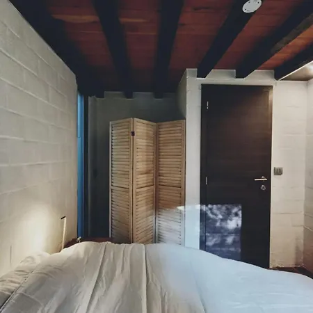 Met Sauna In De Bossen Hastiere