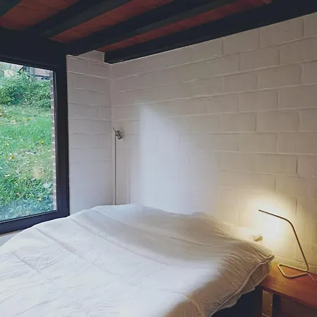 Holiday home Met Sauna In De Bossen Hastiere