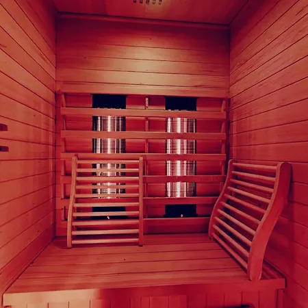 Met Sauna In De Bossen Hastiere * Waulsort